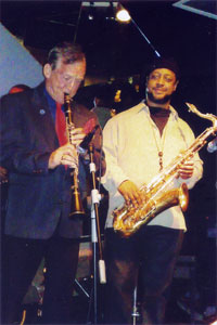 Alex Hutchinson with the American tenor sax player Eric Wyatt at JC's Jazz Club, Shanghai